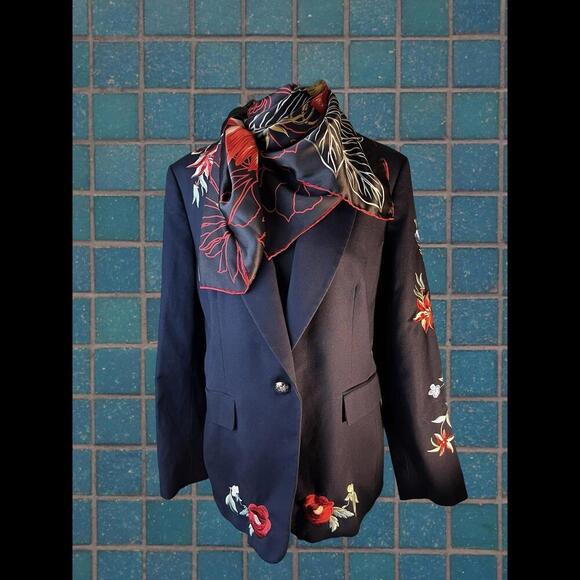 Retro Blazer - versatile, statment embroidery, chic vintage​​ - Picture 3 of 14